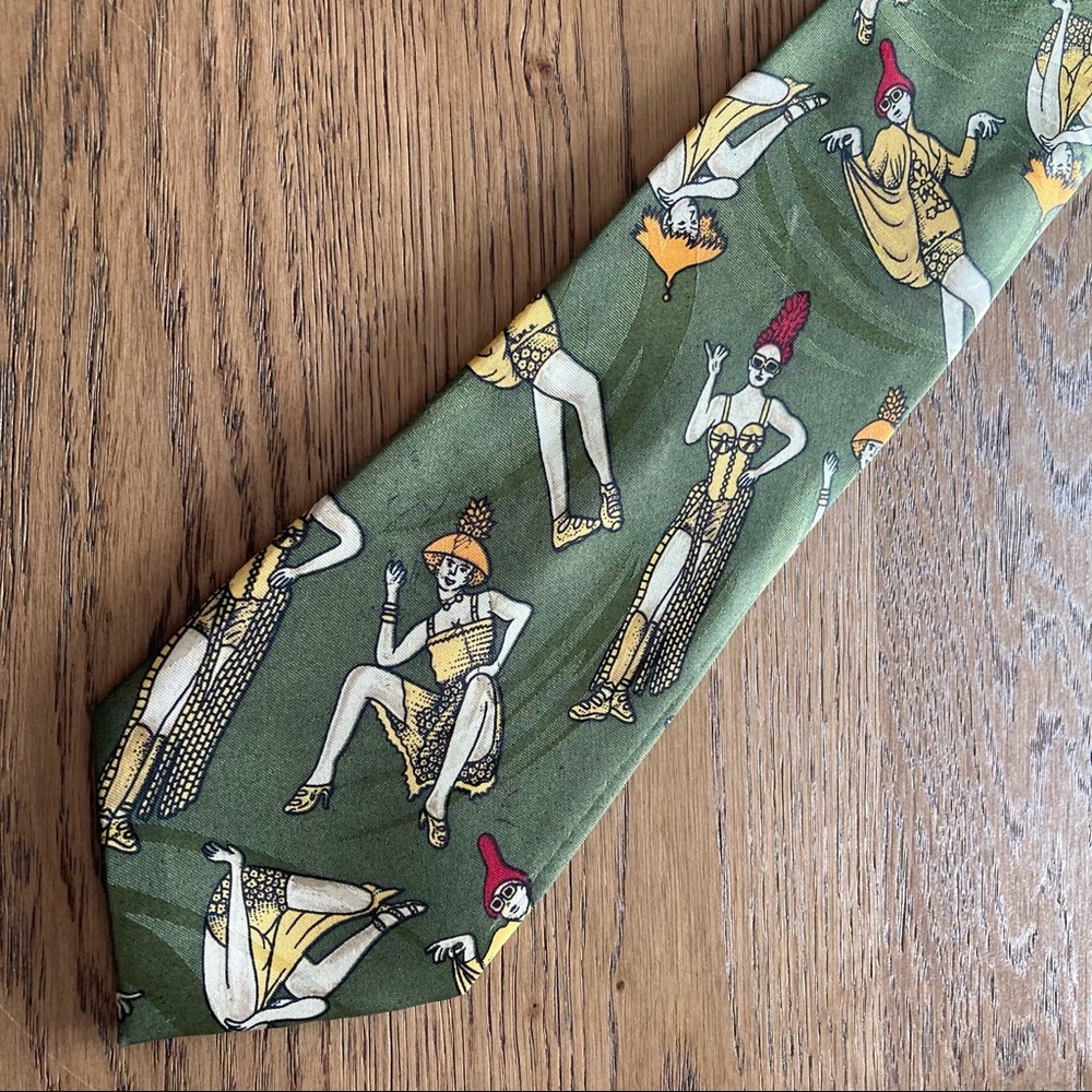 Vintage 1960s Green & Dimoda Funky Handmade Tie feat. dancing ladies